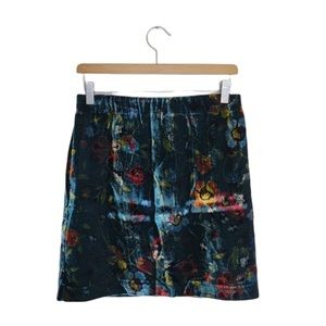 LOFT | Crushed Velvet Floral Mini Skirt